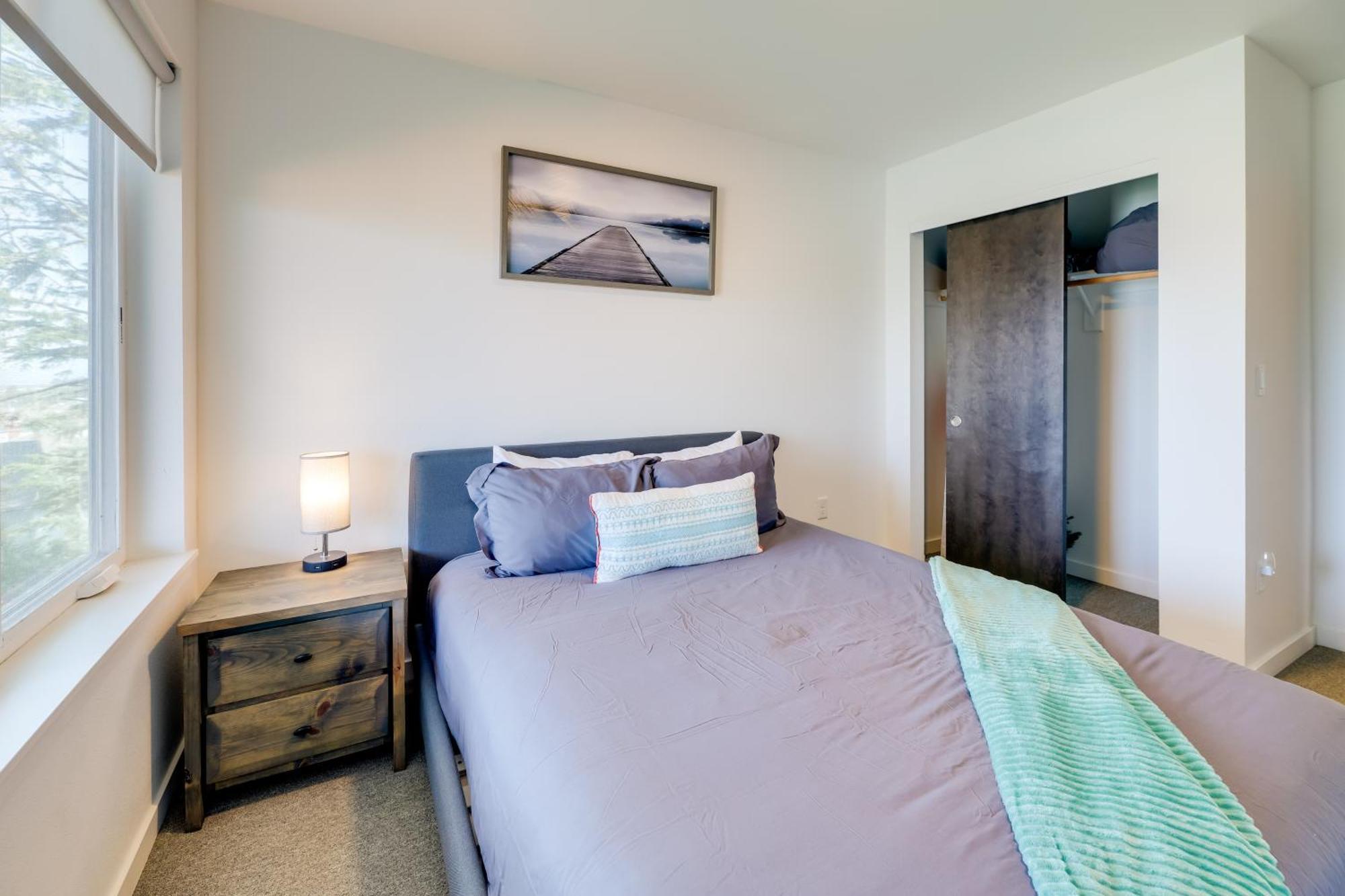 Scenic Depoe Bay Townhome With Deck Less Than 1 Mi To Parks! 외부 사진